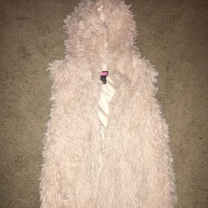 Fur vest